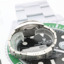 Załaduj obraz do przeglądarki galerii, Rolex Submariner Date 16610LV (Kermit) with Green Bezel