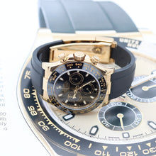 Załaduj obraz do przeglądarki galerii, Rolex Daytona ref. 116518LN - Oysterflex - Black Dial - Full Set