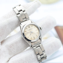 Charger l'image dans la galerie, Rolex Oyster Perpetual Lady ref. 6618 - SIlver Dial - Oyster Bracelet