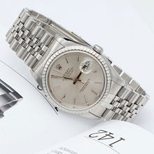 Indlæs billede til gallerivisning Rolex Datejust 36 ref. 16220 Silver Dial - Jubilee Bracelet