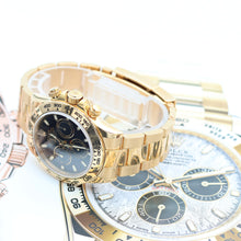 Załaduj obraz do przeglądarki galerii, Rolex Daytona ref. 116508 - Black dial - 18K Yellow Gold - Full Set