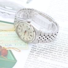 Załaduj obraz do przeglądarki galerii, Rolex Datejust ref. 1601 - White Gold Bezel - Silver dial (V)