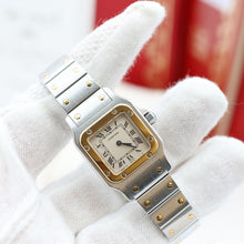 Załaduj obraz do przeglądarki galerii, Cartier Santos Galbée - Quartz - Ref. 1057930 - Full Set
