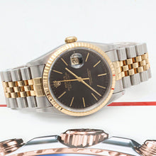 Load image into Gallery viewer, Rolex Datejust 36 ref. 16233 Black Plain dial with Full Set