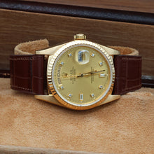Indlæs billede til gallerivisning Rolex Day-Date ref. 18238 Champagne Diamonds Dial - Leather Strap