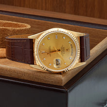 Indlæs billede til gallerivisning Rolex Day-Date ref. 18238 Champagne Diamonds Dial - Leather Strap