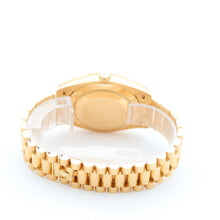 Load image into Gallery viewer, Rolex Day-Date 40 ref. 228238 "The President" - Champagne Dial - Full Set