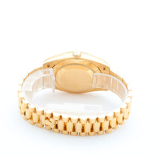 Load image into Gallery viewer, Rolex Day-Date 40 ref. 228238 "The President" - Champagne Dial - Full Set