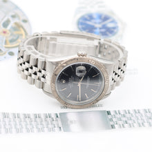 Załaduj obraz do przeglądarki galerii, Rolex "Turn O Graph" Datejust ref. 16264 - Black Dial - Full Set