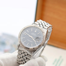Załaduj obraz do przeglądarki galerii, Rolex "Turn O Graph" Datejust ref. 16264 - Black Dial - Full Set