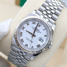 Załaduj obraz do przeglądarki galerii, Rolex Datejust ref. 126234 White Roman Dial Jubilee bracelet - Full Set