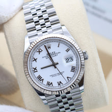 Załaduj obraz do przeglądarki galerii, Rolex Datejust ref. 126234 White Roman Dial Jubilee bracelet - Full Set