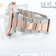 Indlæs billede til gallerivisning Rolex Datejust ref. 126331 Sundust Dial - Full set