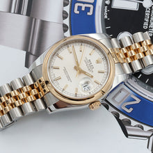Lataa kuva Galleria-katseluun, Rolex Datejust ref. 116203 Silver Dial Jubilee - Full Set