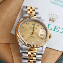 Charger l'image dans la galerie, Rolex Datejust 36 ref. ref. 16233G Champagne Small Diamonds dial - Full set