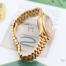 Załaduj obraz do przeglądarki galerii, Rolex Lady Datejust ref. 69178 Champagne Linen Dial