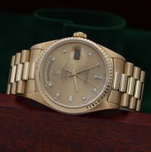 Bild in Galerie-Viewer laden, Rolex Day-Date 36 ref. 18238 - Champagne Diamonds Dial President bracelet - Full Set