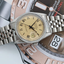 Bild in Galerie-Viewer laden, Rolex Datejust ref. 16030 - Jubilee Bracelet - Champagne Buckley Dial
