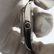 Cargar imagen en el visor de la galería, Rolex Datejust ref. 16200 Silver Dial Oyster Bracelet - Full Set