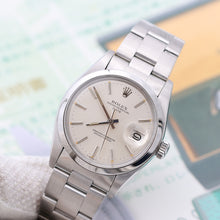 Załaduj obraz do przeglądarki galerii, Rolex Oyster Perpetual Date ref. 1500 - Silver dial (V II)