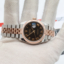 Załaduj obraz do przeglądarki galerii, Rolex Datejust 36 ref. 116231 Black Roman Dial - Steel/Rose Gold Jubilee - Full Set