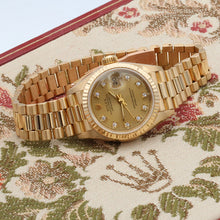 Cargar imagen en el visor de la galería, Rolex Datejust Lady ref. 69178 Champagne Diamonds Dial - President Gold Bracelet