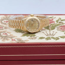 Cargar imagen en el visor de la galería, Rolex Datejust Lady ref. 69178 Champagne Diamonds Dial - President Gold Bracelet