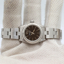Cargar imagen en el visor de la galería, Rolex Oyster Perpetual ref. 67230 - Black Dial - Oyster Bracelet
