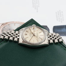 Bild in Galerie-Viewer laden, Rolex Datejust ref. 16030 - Jubilee Bracelet - Silver Dial V VI