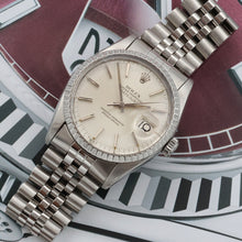 Bild in Galerie-Viewer laden, Rolex Datejust ref. 16030 - Jubilee Bracelet - Silver Dial V VI