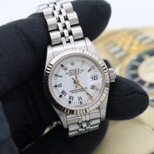 Cargar imagen en el visor de la galería, Rolex Lady-Datejust ref. 69174 - White Roman Small (Lines) Dial Jubilee bracelet - Full Set