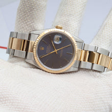 Załaduj obraz do przeglądarki galerii, Rolex Datejust 36 ref. 16233 Blue Soleil dial - Oyster Bracelet - Full Set