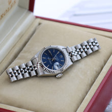 Załaduj obraz do przeglądarki galerii, Rolex Lady-Datejust ref. 69174 - Blue Soleil Dial Jubilee bracelet