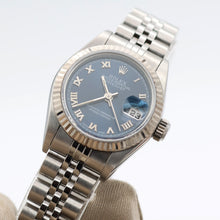Załaduj obraz do przeglądarki galerii, Rolex Lady-Datejust ref. 69174 - Blue Roman Dial Jubilee bracelet - Full Set