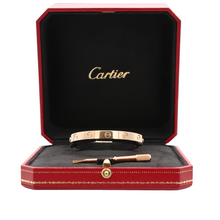 Załaduj obraz do przeglądarki galerii, Cartier - Love Bracelet 750(YG) 29.7g - Size 16 With screwdriver - Full Set - 2007