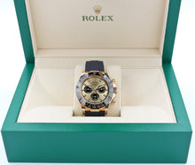 Załaduj obraz do przeglądarki galerii, Rolex Daytona ref. 116518LN - Oysterflex - Champagne Dial with Black Subdials