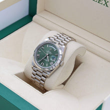 Load image into Gallery viewer, Rolex Day-Date 40 ref. 228239 - Green Roman Dial - Full Set