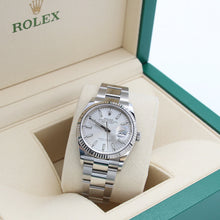 Cargar imagen en el visor de la galería, Rolex Datejust ref. 126234 Silver Dial Oyster bracelet - Full Set