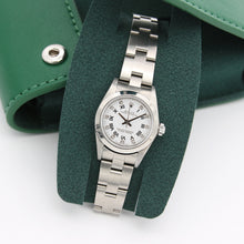 Bild in Galerie-Viewer laden, Rolex Oyster Perpetual 31 ref. 76080 White Roman Diamonds Dial - Full Set - Oyster Bracelet