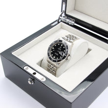 Cargar imagen en el visor de la galería, Tudor Submariner Date ref. 75190 - Black Dial