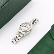 Załaduj obraz do przeglądarki galerii, Rolex Oyster Perpetual lady ref. 67194 White dial Jubilee bracelet