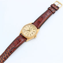 Load image into Gallery viewer, Rolex Day-Date ref. 1803 Champagne dial 18K Gold - Full Set