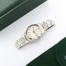 Load image into Gallery viewer, Rolex Airking Date ref. 5700 Oyster bracelet
