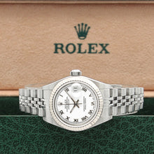 Charger l'image dans la galerie, Rolex Lady-Datejust ref. 69174 - White Roman Big Numbers Dial Jubilee bracelet
