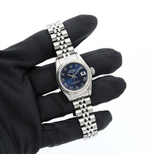 Załaduj obraz do przeglądarki galerii, Rolex Lady-Datejust ref. 69174 - Blue Roman Dial Jubilee bracelet - Full Set