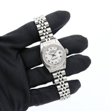 Załaduj obraz do przeglądarki galerii, Rolex Lady-Datejust ref. 69174 - White Roman Small (Circle) Dial Jubilee bracelet - Full Set