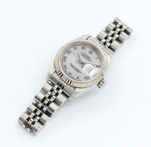 Załaduj obraz do przeglądarki galerii, Rolex Lady-Datejust ref. 79174 - Silver Roman Dial Jubilee bracelet - Full Set