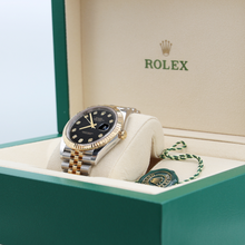 Bild in Galerie-Viewer laden, Rolex Datejust Ref. 126333 Black Diamonds Dial Jubilee Armband - Voller Satz