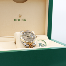 Bild in Galerie-Viewer laden, Rolex Datejust Ref. 126333 Champagner -Motiv -Jubiläumsarmband - Voller Set