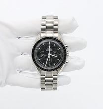 Załaduj obraz do przeglądarki galerii, Omega Speedmaster "Moonwatch" ref. 3570.50